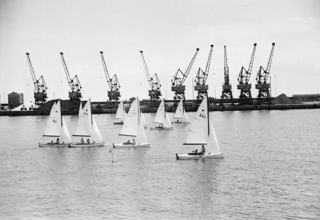 Viure al Port 11